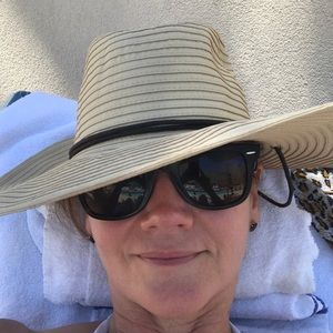 Meet your Posher, Karen